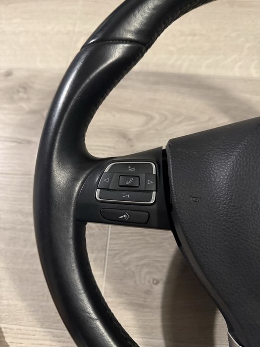 Волан  VW Golf 6 Passat B7 Голф 6 Пасат Б7 Tiguan Тигуан