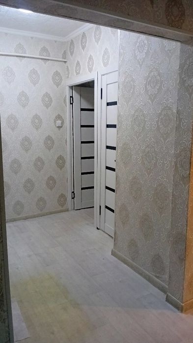 Продаётся 2 ком.кв. мкр 10, дом 26