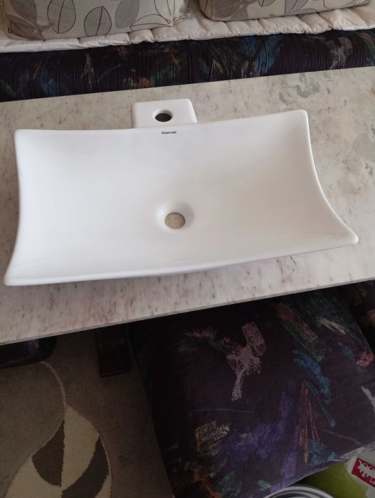 Дизайнерска мивка за баня