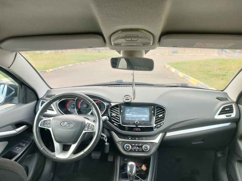 Продам Веста кросс универсал