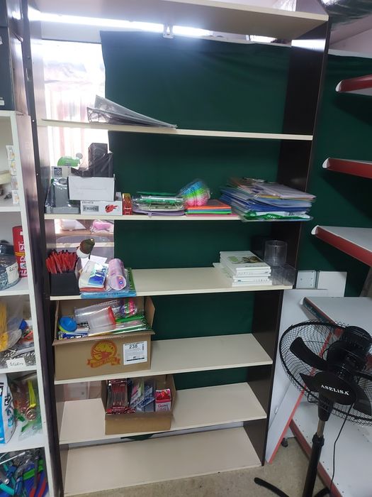 Полки для бизнеса