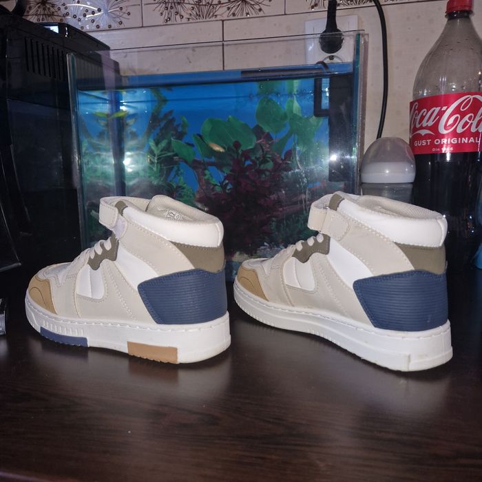 Adidași noi mărimea 33