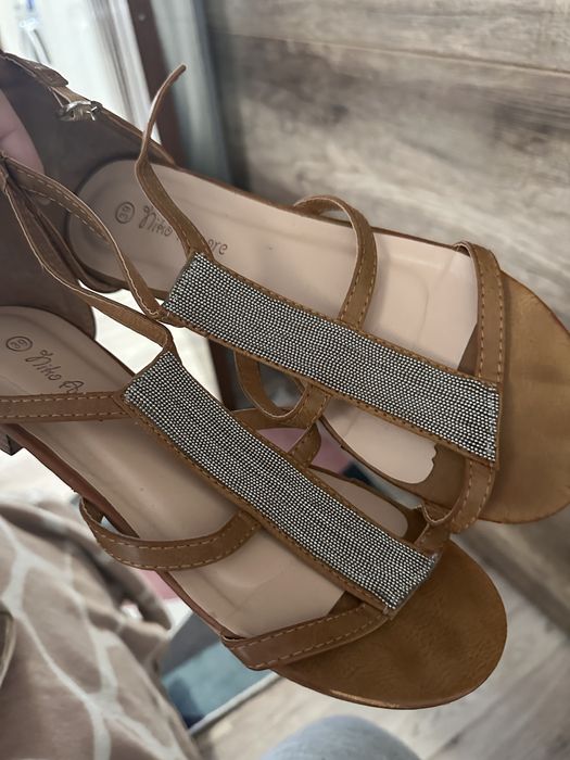 Sandale dama 39 maro