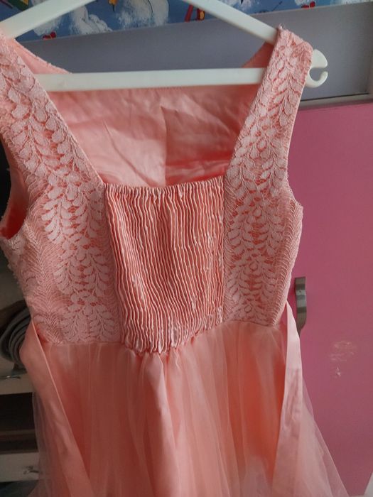 Дамска стилна рокля