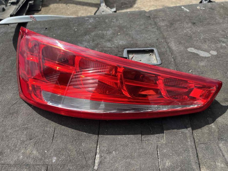 Audi Q3 стопове европейски с жълт мигач Кю 3 обикновенни крушки