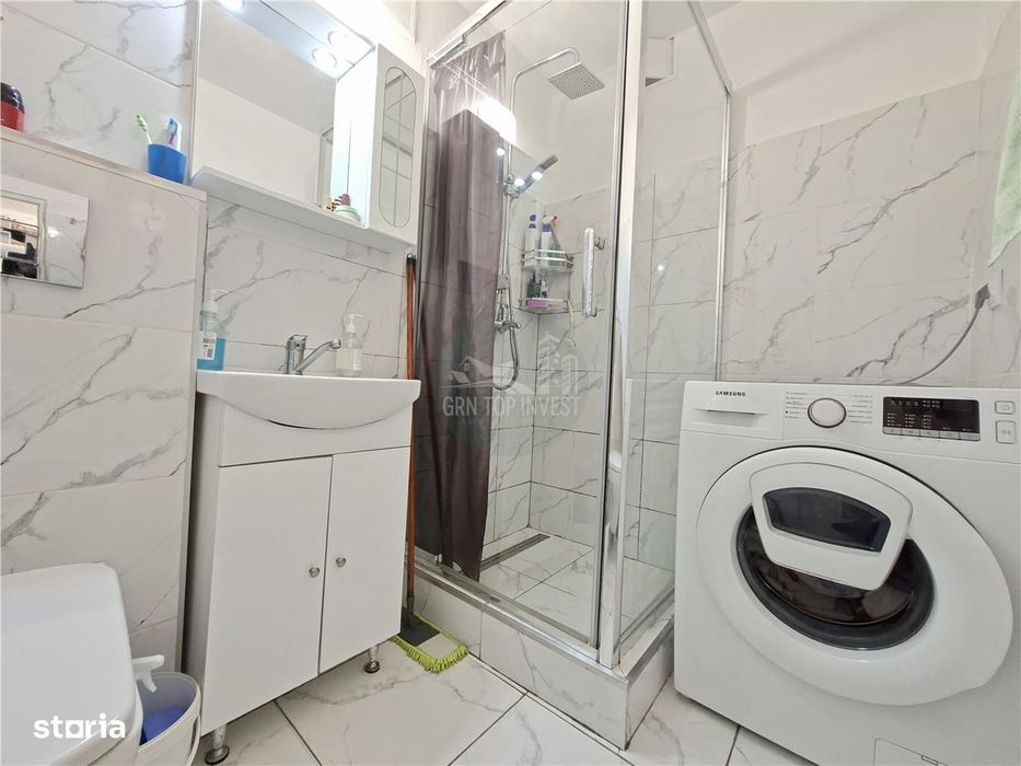 Garsoniera moderna cu pivnita zona Lazaret