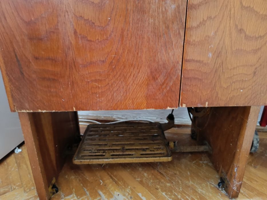 Masina de cusut - Veronica Cugir (antichitati)