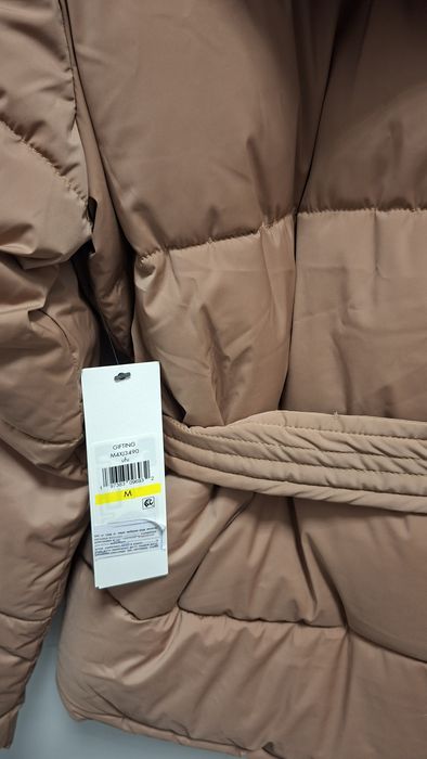 Calvin Klein  зимно яке  качулка , цвят камел/кафяв М