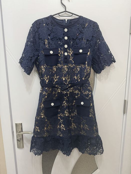 Дамска дантелена тъмно синя рокля