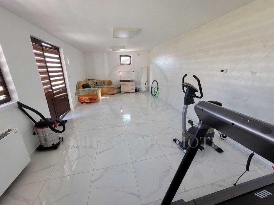 Продава се Къща в с. Марково, Област Пловдив - 400 кв.м за 1084 €/кв.м - Снимка #5