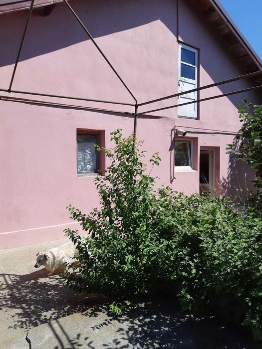 Inchiriez casa curte Peris Ilfov