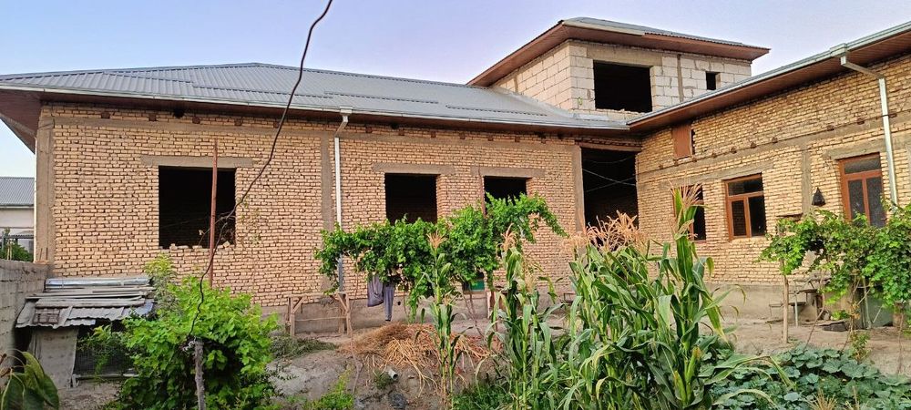 Uchastka baquvat qurilgan.