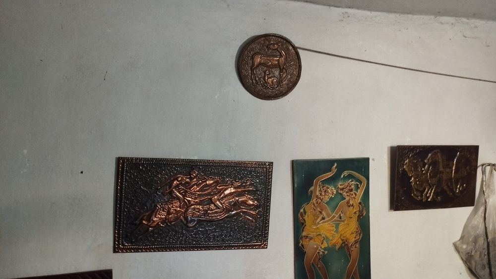 Чеканки ретро . Продам