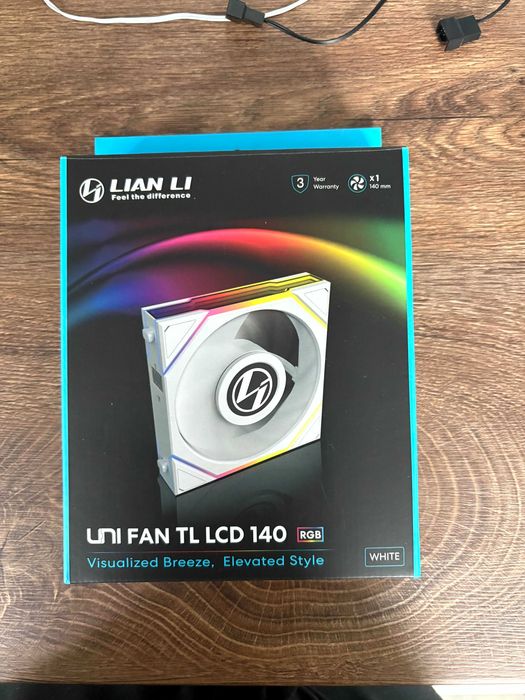 Вентилатор Lian Li UNI FAN TL LCD 140 RGB White + TL контролер