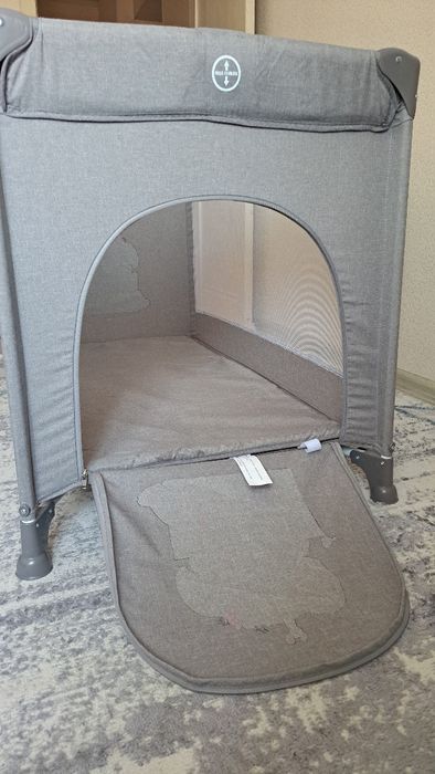 Детская кровать манеж