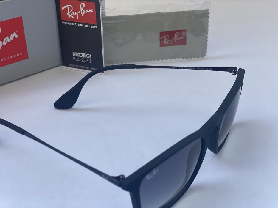 Ochelari de soare RAY BAN 4187 Chris Noi