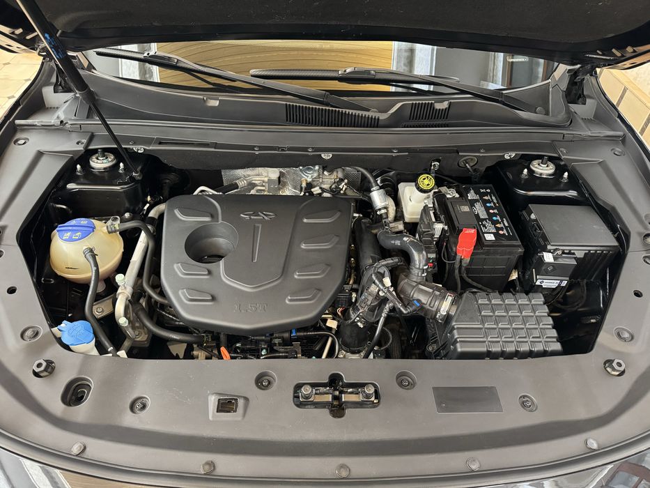 Jetour X70 Plus 2023 yil