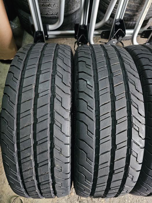 4 anvelope noi 215 70 15C Continental 2024