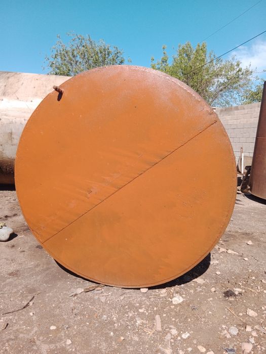 Ёмкости, цистерны, бочки.