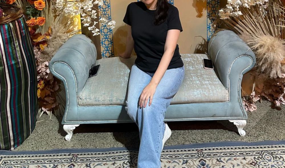 Джинсы голубы от Bershka