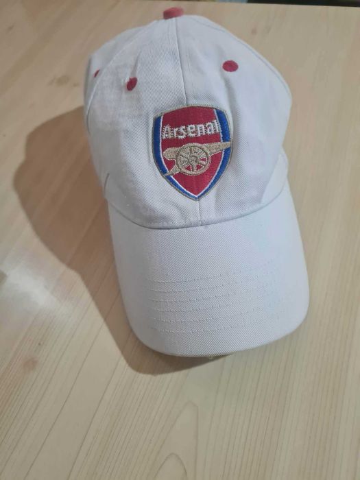Шапка на Арсенал