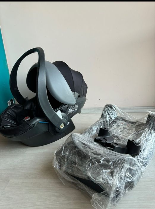 Mima бебешка количка с аксесоари