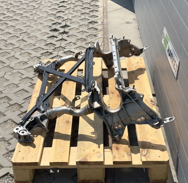 Преден мост AUDI Q5 / SQ5 8R 8R0399315J 8K1399345E