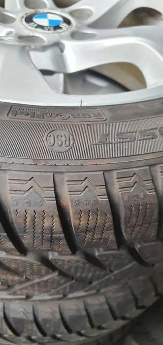 Гуми 4бр 225/50/17 - 1бр  - 65лв