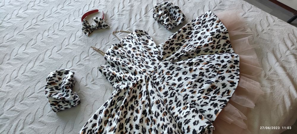 Прекрасна рокля - 146 см