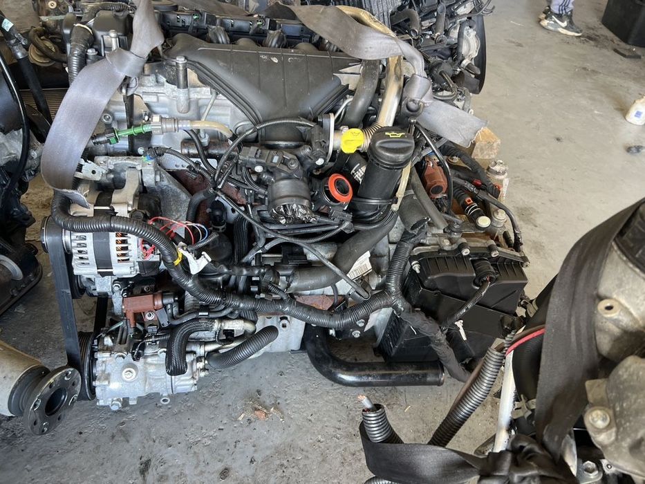 DEZMEMBREZ Piese VOLVO C30 S40 V50 Motor 2.0 Diesel Cod D4204T euro 4 136 CP Cutie de Viteze Automata Powershift 2008-2011 capota bara Fata Completa Injectoare Turbina pompa kit injectie Compresor clima AC