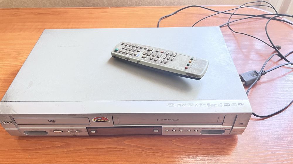 Продам DVD, SD плеер