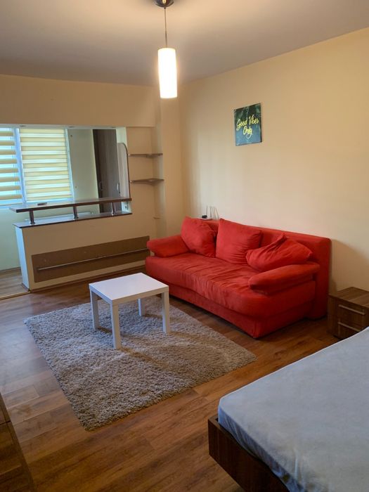 Proprietar vand Garsoniera la 1 minut de metrou Lujerului