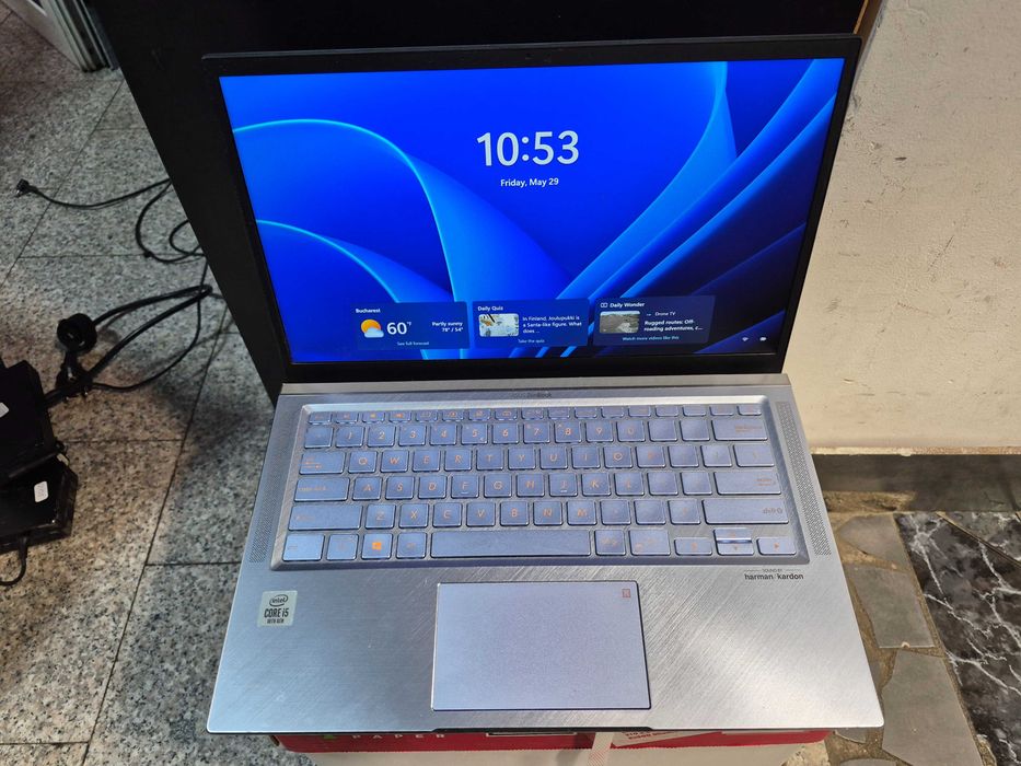 Hope Amanet P10/Laptop ASUS ZenBook 14 UX431 i5 10th SSD Tastatura iluminata