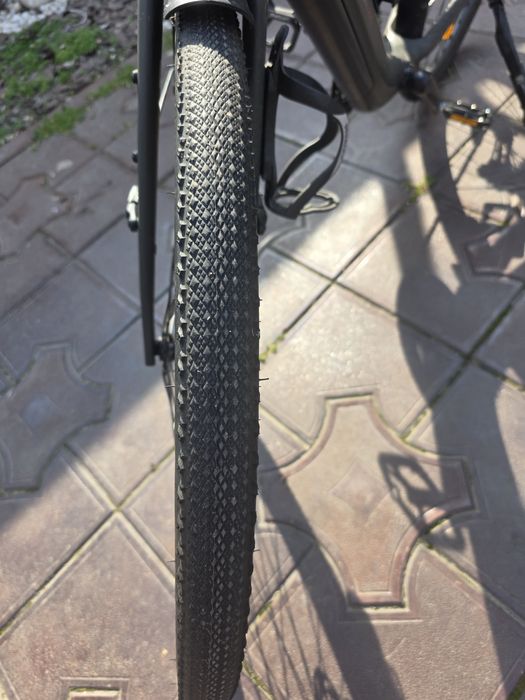 Vând bicicletă carbon 1 pro