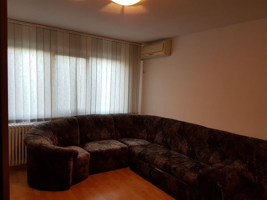 Vand apartament 2 camere