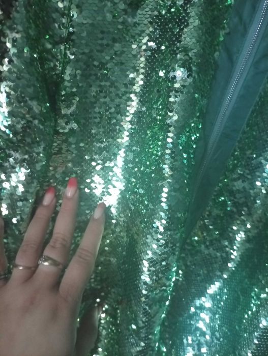 Geaca full paiete verzi