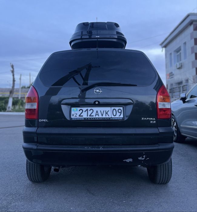 Опель Zafira A 2.2 Автомат