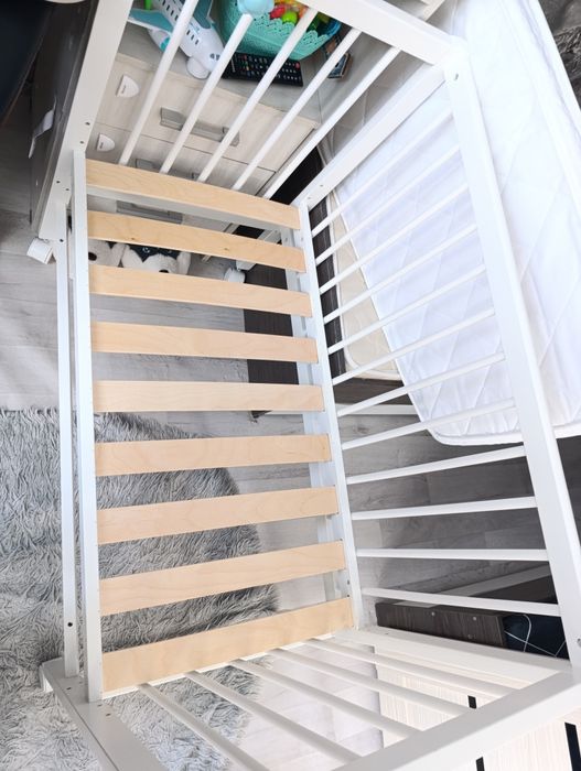 Продам детскую кроватку