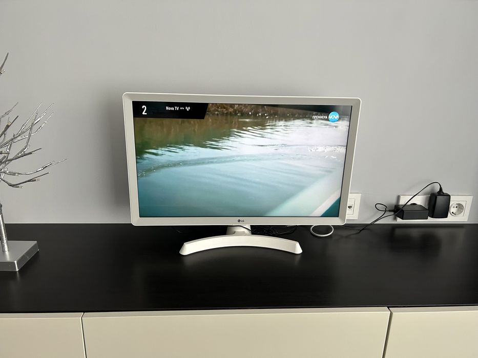 LG Телевизор/Монитор 24 inch