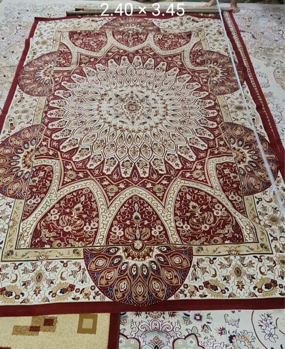 Ковры в хорошем состоянии.