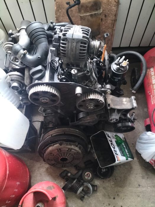 Продам автозапчасть фольсваген б/у