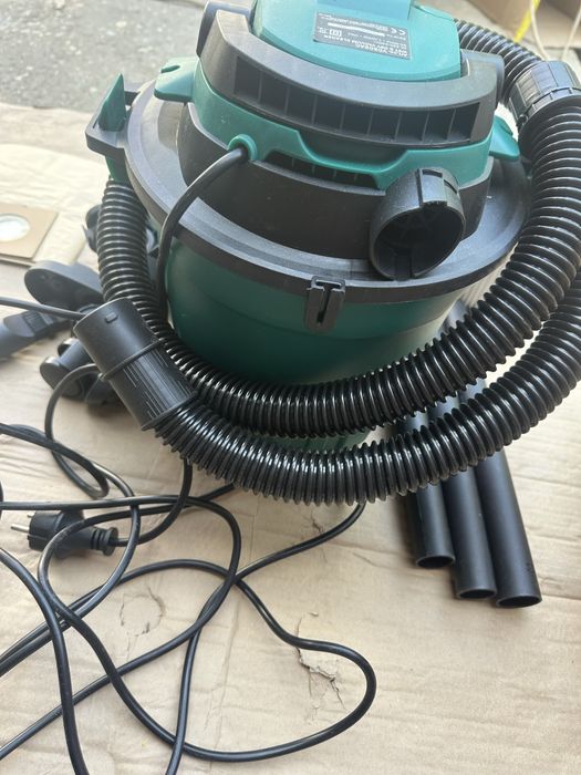 Aspirator umed uscat 1000W cu rezervor de 12L