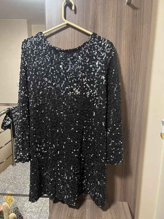 Pause Jeans паетени рокли