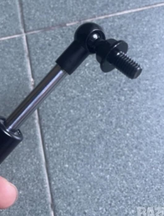 Амортисьор за багажник Suzuki Burgman 400 Yamaha T-Max 500  и 530