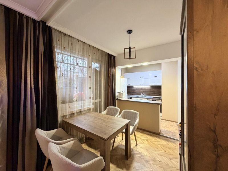 Дава се под наем Тристаен апартамент в София, Медицинска академия - 94 кв.м за 957.27 € - Снимка #4