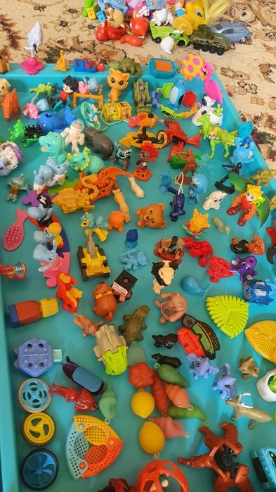 Киндеры игрушки из киндера