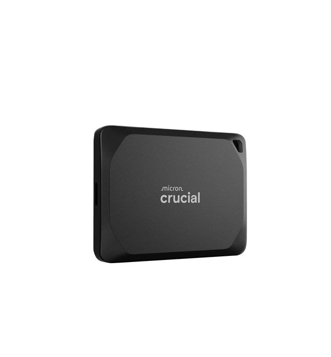 { Crucial X10 PRO 4TB Type-C Black