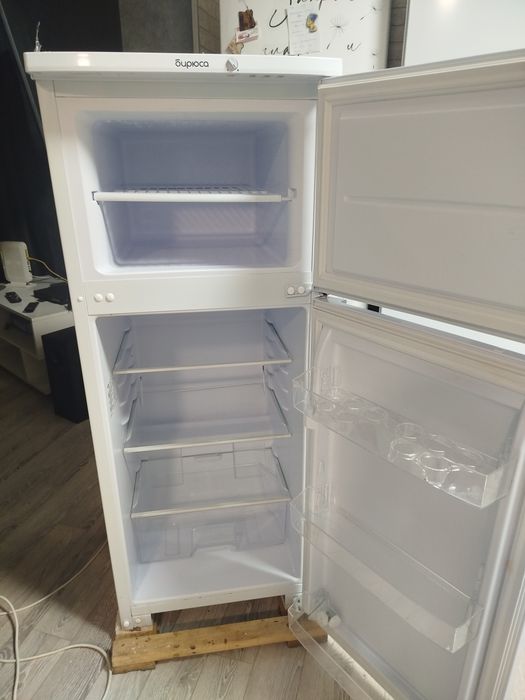 Продам холодильник