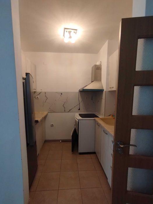 Дава се под наем Тристаен апартамент в Стара Загора, Била - 101 кв.м за 408 € - Снимка #5