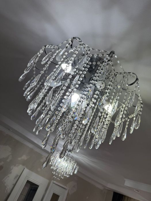 Продам Люстра бу